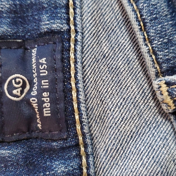 Jeans - Picture 2 of 6